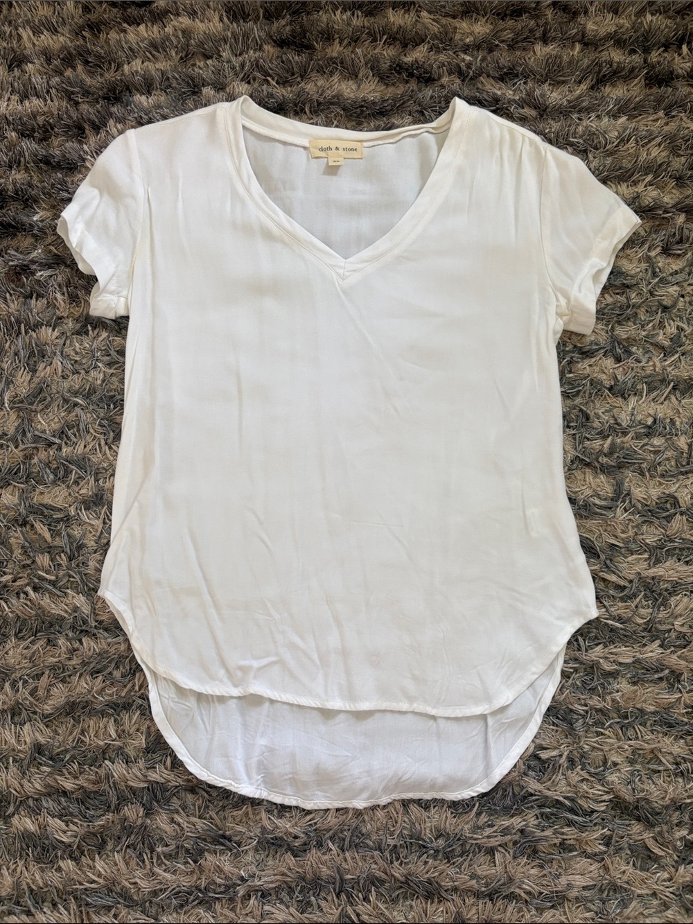 cloth & stone White V-Neck High-Low Short Sleeve Tee XS